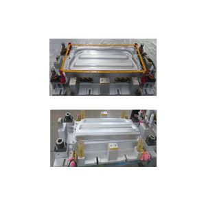 מתקן ליצירת מתלה מעילים ותבנית חיתוך